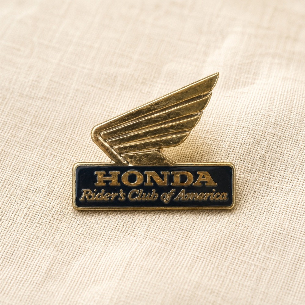 Honda Riders‎ Club of America Vintage Wing Logo Lapel Pin Gold Tone Enamel USA